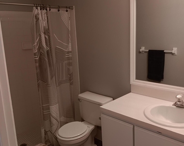 1507 Hawthorne Place - Photo Thumbnail 5