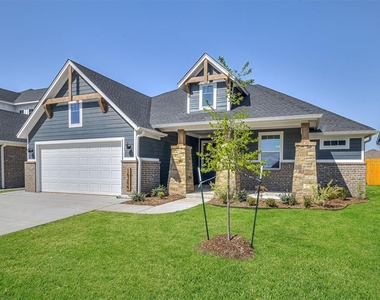 16266 S 89 Avenue - Photo Thumbnail 3