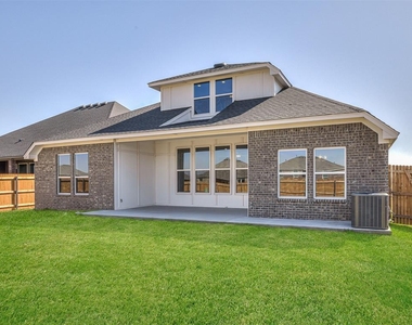 16266 S 89 Avenue - Photo Thumbnail 47