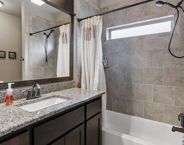 3425 Nw 164th Terrace - Photo Thumbnail 32