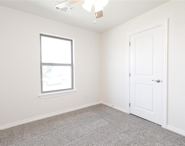 9204 Nw 119th Street - Photo Thumbnail 11