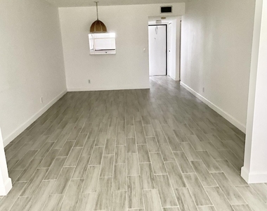4575 Lucerne Lakes Boulevard W - Photo Thumbnail 13