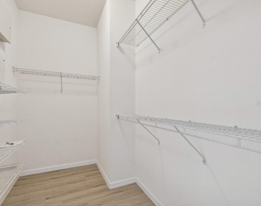 17831 Golden Leaf Lane - Photo Thumbnail 21