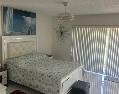 4557 Luxemburg Court - Photo Thumbnail 2