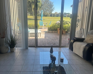 4557 Luxemburg Court - Photo Thumbnail 22