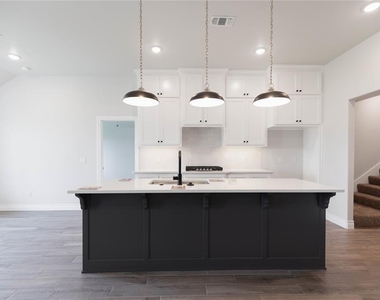 15504 Springfield Lane - Photo Thumbnail 3