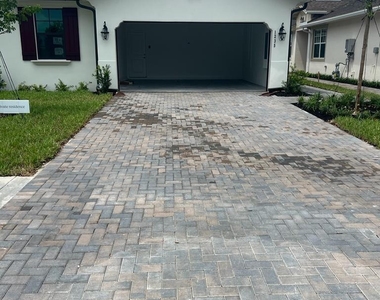 1235 Tangled Orchard Trace - Photo Thumbnail 4