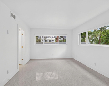 3216 Colony Club Road - Photo Thumbnail 18
