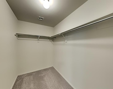 1840 Jack Rabbit Lane - Photo Thumbnail 8