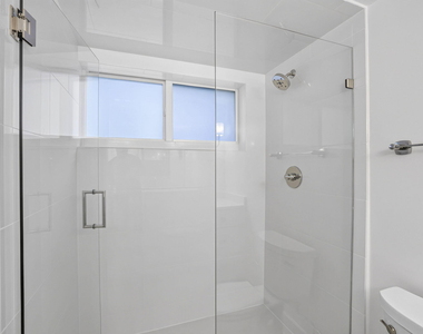 3216 Colony Club Road - Photo Thumbnail 17