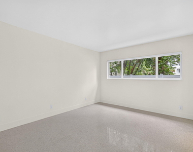 3216 Colony Club Road - Photo Thumbnail 13