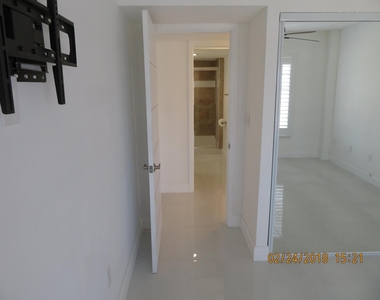 4164 Inverrary Boulevard - Photo Thumbnail 33