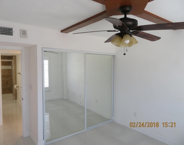 4164 Inverrary Boulevard - Photo Thumbnail 32