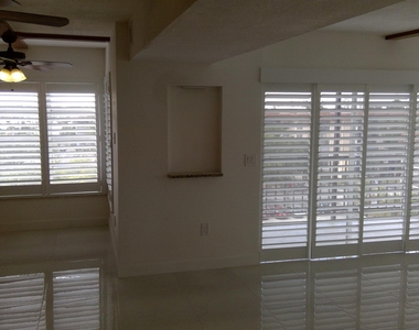4164 Inverrary Boulevard - Photo Thumbnail 42