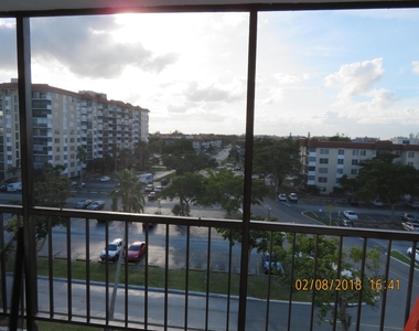 4164 Inverrary Boulevard - Photo Thumbnail 22