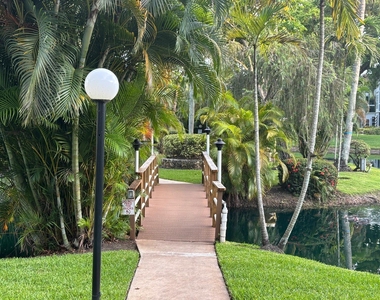 5171 W Oakland Park Boulevard - Photo Thumbnail 25
