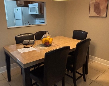 5171 W Oakland Park Boulevard - Photo Thumbnail 8