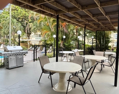 5171 W Oakland Park Boulevard - Photo Thumbnail 40