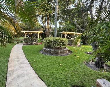5171 W Oakland Park Boulevard - Photo Thumbnail 29