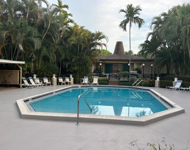 5171 W Oakland Park Boulevard - Photo Thumbnail 36