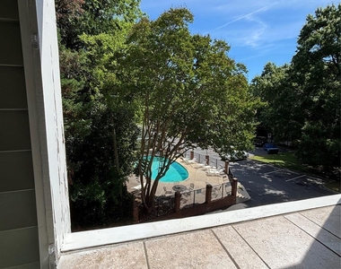 430 Queens Road - Photo Thumbnail 2