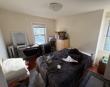 24-02 21st Avenue - Photo Thumbnail 12