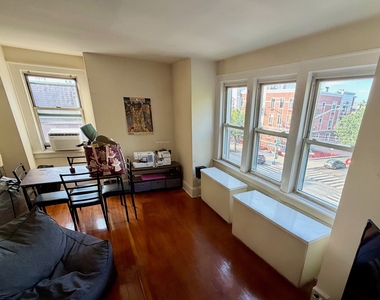 24-02 21st Avenue - Photo Thumbnail 2