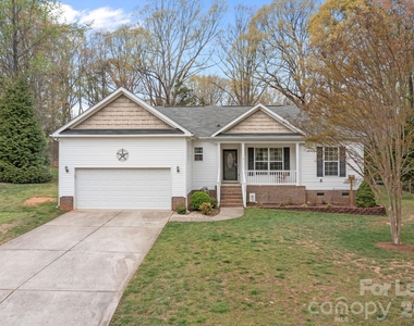 1667 Warwick Court - Photo Thumbnail 4