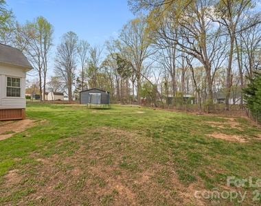 1667 Warwick Court - Photo Thumbnail 43