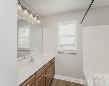 1105 Landen Chase Drive - Photo Thumbnail 13