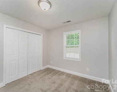 1105 Landen Chase Drive - Photo Thumbnail 8