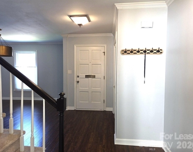 4308 Silo Lane - Photo Thumbnail 1