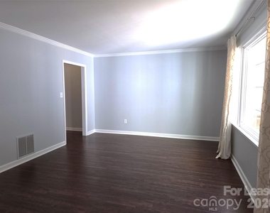 4308 Silo Lane - Photo Thumbnail 17