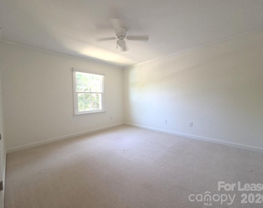4308 Silo Lane - Photo Thumbnail 27