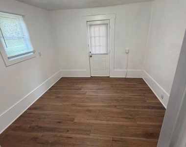 2416 Dundeen Street - Photo Thumbnail 6