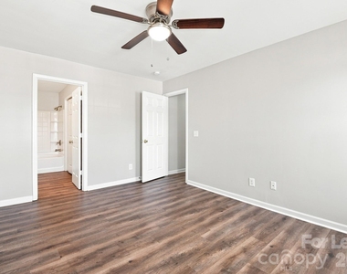 5731 Laborde Avenue - Photo Thumbnail 8