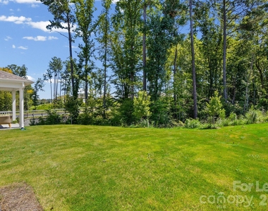 213 Miramar Drive - Photo Thumbnail 33