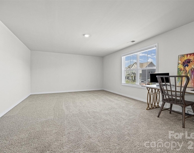 213 Miramar Drive - Photo Thumbnail 18