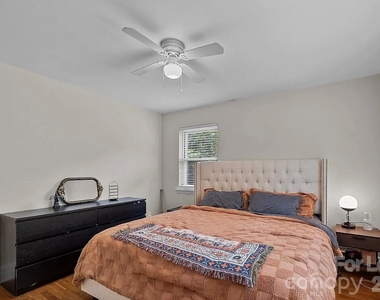 5212 Pine Drive - Photo Thumbnail 7