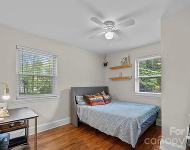 5212 Pine Drive - Photo Thumbnail 5