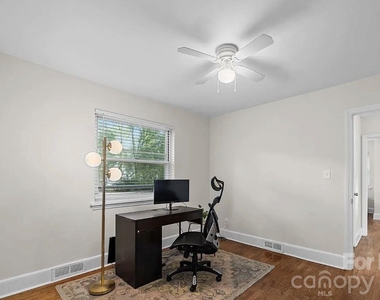 5212 Pine Drive - Photo Thumbnail 6