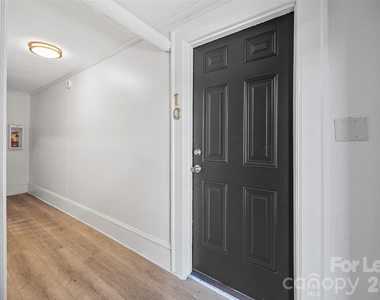 49 Corban Avenue Sw - Photo Thumbnail 12