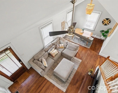 1013 Spruce Street - Photo Thumbnail 2