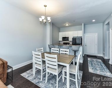 115 E Park Avenue - Photo Thumbnail 7