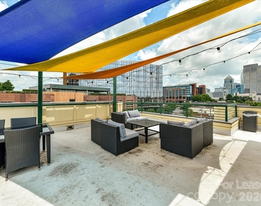 115 E Park Avenue - Photo Thumbnail 21