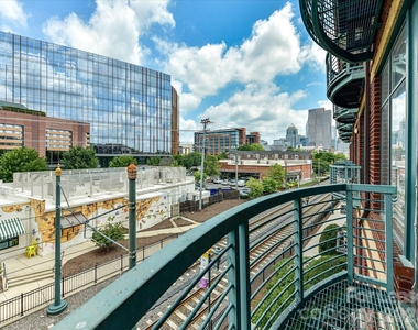 115 E Park Avenue - Photo Thumbnail 19