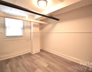 49 Corban Avenue Sw - Photo Thumbnail 10