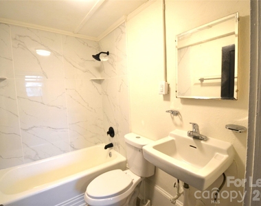 49 Corban Avenue Sw - Photo Thumbnail 16