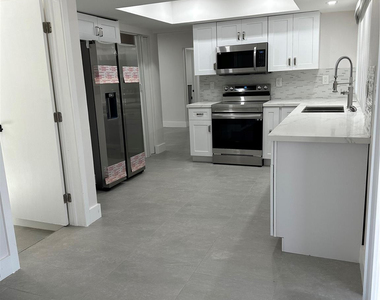 6350 Liberty Street - Photo Thumbnail 2