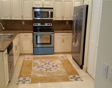 6908 Nw 33rd Street - Photo Thumbnail 3
